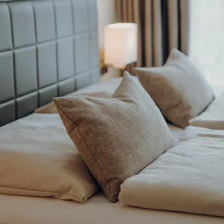 ホテル Alpenhotel Kaiserfels