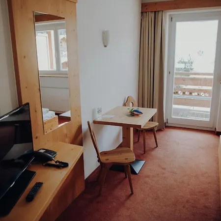 Hotel Alpenhotel Kaiserfels 4*