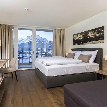 ホテル Alpenhotel Kaiserfels