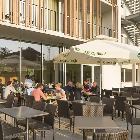 ホテル Alpenhotel Kaiserfels 4*