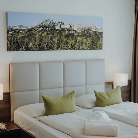 Alpenhotel Kaiserfels فندق 4*